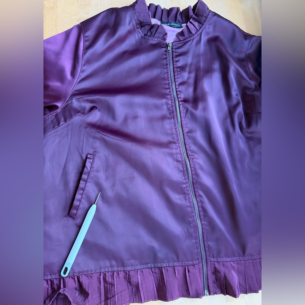 Lane Bryant 22W Plum Satin Bomber Jacket Snap Pocket Ruffle Trim Plus Chic - Picture 13 of 14